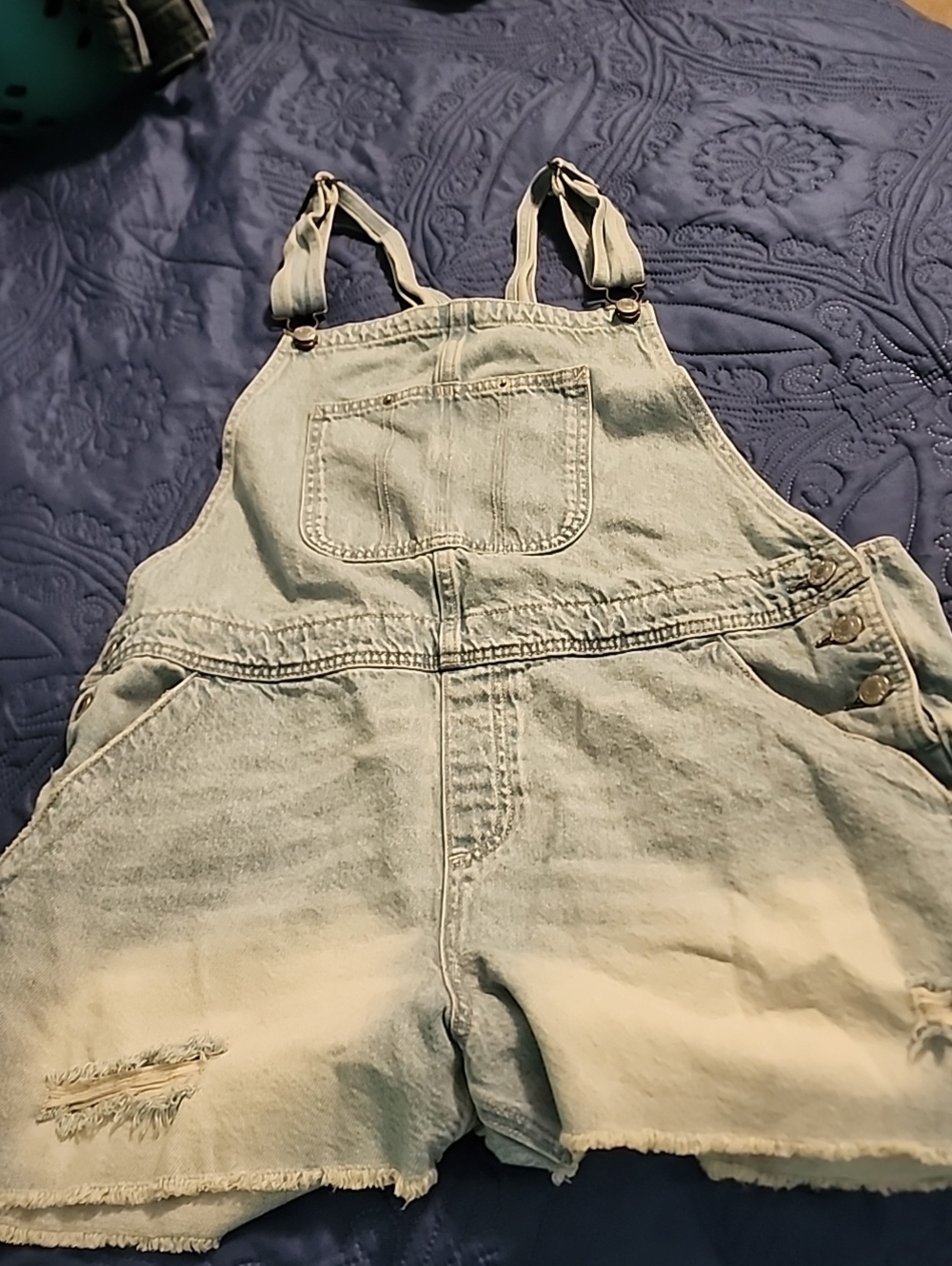 Woman Light Wash Denim Overalls - Shortalls